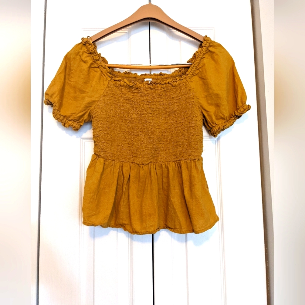Worn Once- Old Navy Mustard Top